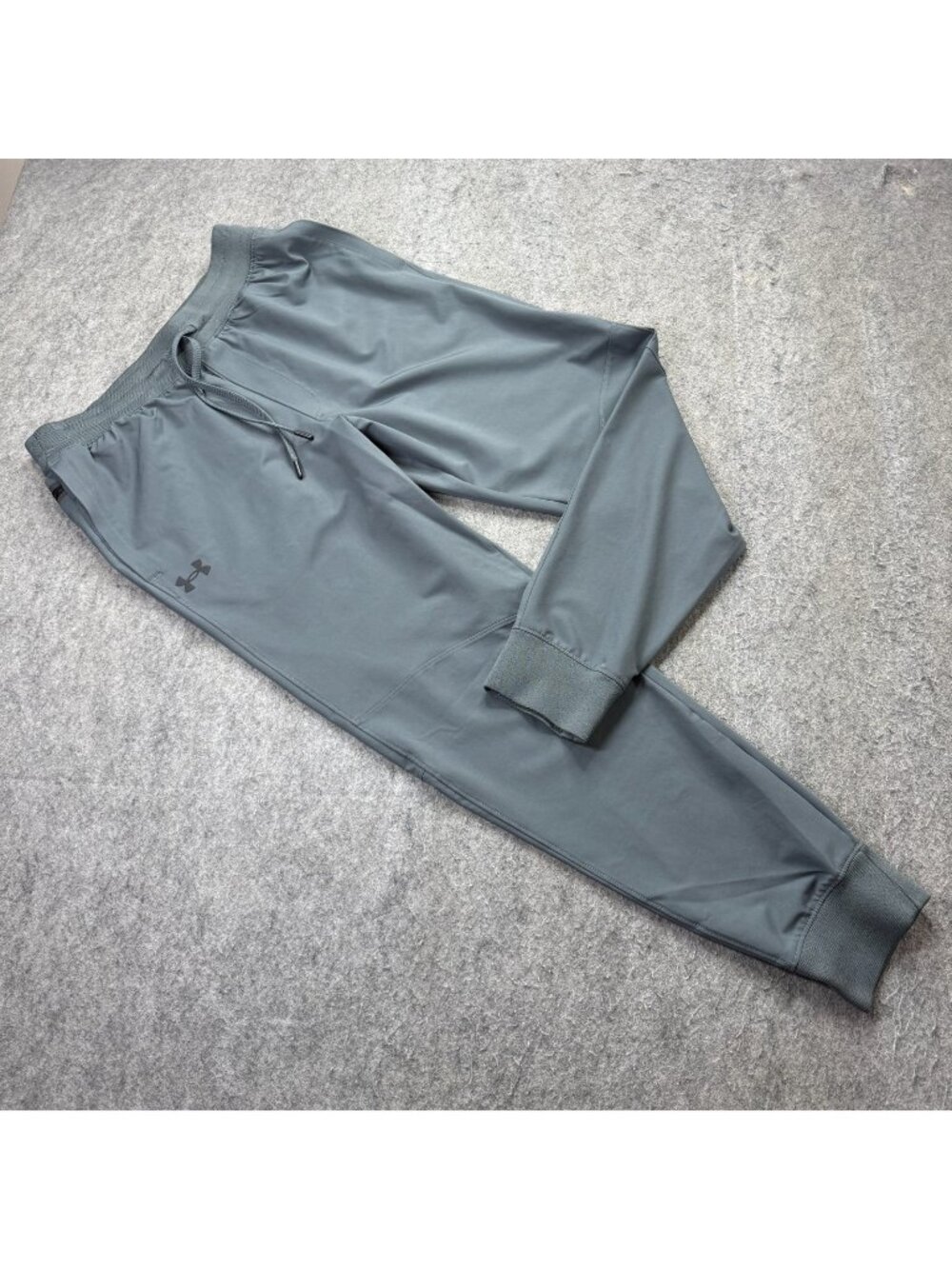 Under Armour Sportstyle Tapered Loose Fit Jogger Men L Gray 30" 1388016